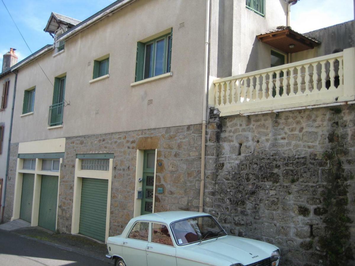 Вилла La Petite Cerise Eymoutiers  Экстерьер фото
